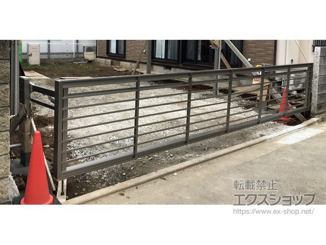 千葉県千葉市ののカーゲート ワイドオーバードアS1型 手動式 施工例