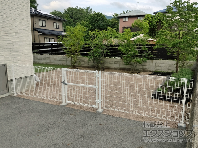 岐阜県高山市ののフェンス・柵 イーネットフェンス2F型 自由柱施工 施工例