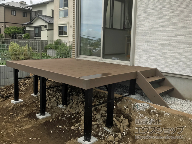 神奈川県鎌倉市ののウッドデッキ リウッドデッキ 200 施工例