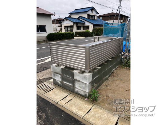 佐賀県神埼郡吉野ヶ里町ののフェンス・柵 ミエーネフェンス 目隠しルーバータイプ 自由柱施工 施工例