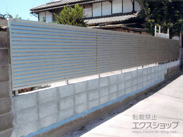 熊本県合志市ののフェンス・柵 ミエーネフェンス 目隠しルーバータイプ 自由柱施工 施工例