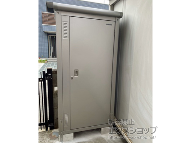 埼玉県春日部市のの物置・屋外倉庫 エスモ 一般型 800×513×1645（ESE-0805C） ESE-0805C-SS 施工例