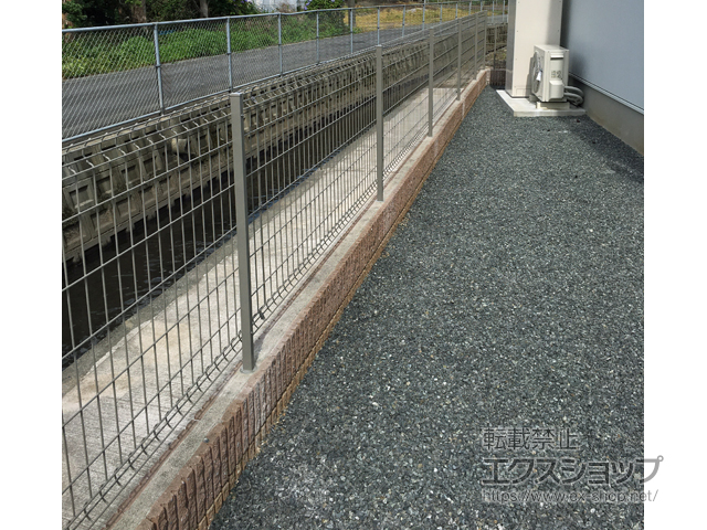 熊本県熊本市ののフェンス・柵 イーネットフェンス 3F型 自由柱施工 施工例