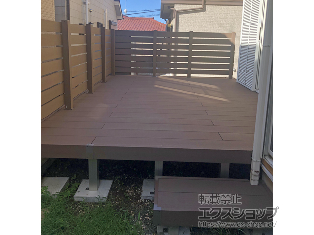 神奈川県横浜市ののウッドデッキ リウッドデッキ 200 施工例