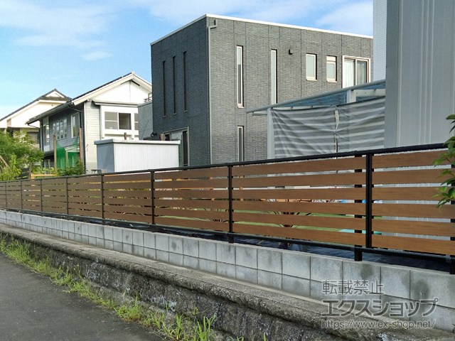 大分県国東市ののフェンス・柵 モクアルフェンス 横板タイプ 自由柱施工 施工例