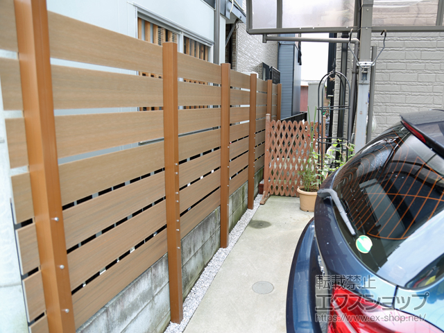 東京都八王子市ののフェンス・柵 プラドフェンス ジョイントあり仕様 板5段H1200(板870) 隙間20mm 施工例