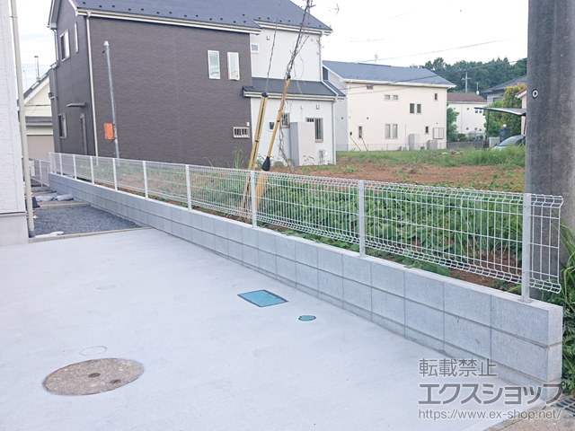 栃木県芳賀郡市貝町ののフェンス・柵 ユメッシュＥ型 フリー支柱タイプ 施工例