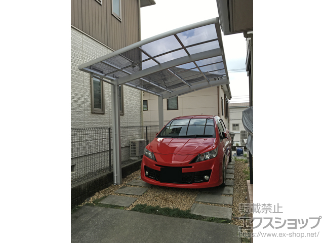 東京都町田市ののカーポート ネスカR (ラウンドスタイル) 積雪〜20cm対応 施工例