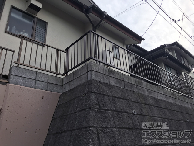 神奈川県横浜市ののフェンス・柵 ミエッタフェンス 防犯たて格子タイプ 自由柱施工 施工例