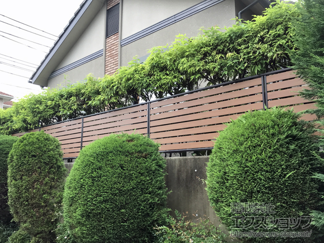 奈良県生駒郡平群町ののフェンス・柵 モクアルフェンス 横板タイプ 自由柱施工 施工例