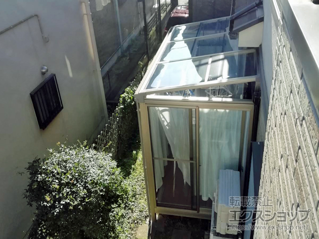 千葉県千葉市ののテラス囲い・サンルーム サニージュ F型 床納まり ランマ無 積雪〜20cm対応 施工例