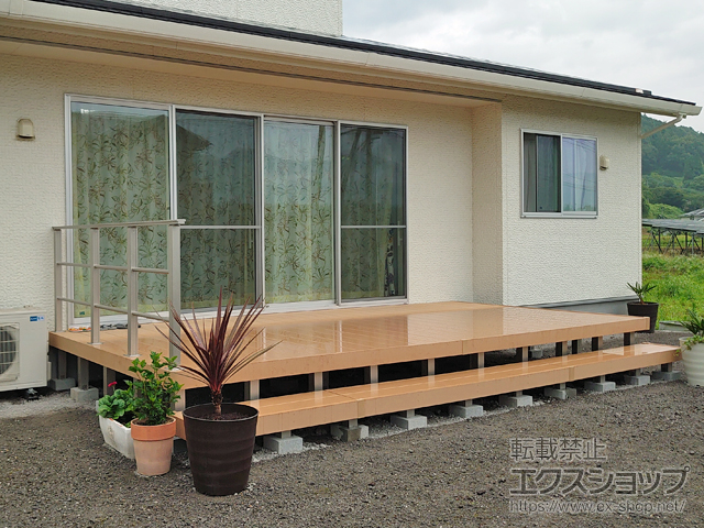 大分県由布市ののウッドデッキ リウッドデッキ 200 施工例