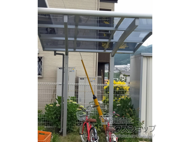 愛媛県東温市ののサイクルポート・駐輪場 レイナポートグランミニ 積雪〜20cm対応 施工例