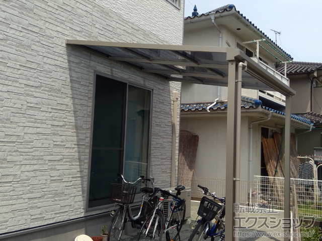 長野県長野市ののテラス屋根 ソラリア F型 テラスタイプ 単体 積雪〜20cm対応 施工例