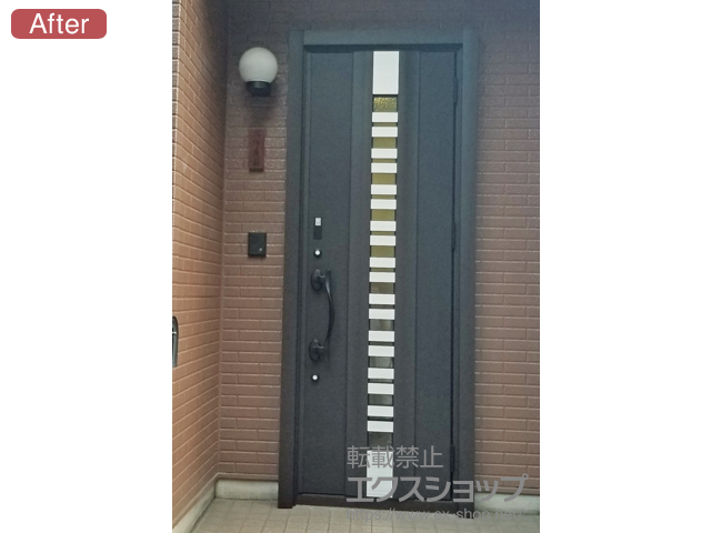 愛知県春日井市のLIXIL リクシル（トステム）の玄関ドア リシェント玄関ドア3 断熱K4仕様 片開き仕様(ランマ無)R G82型 ※タッチキー仕様（リモコンタイプ） 施工例