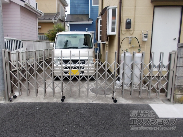 千葉県佐倉市ののカーゲート レイオス1型 ノンレール 片開き　38Ｓ 施工例