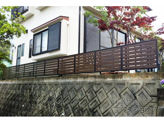 長崎県長崎市ののフェンス・柵 シャトレナ M1型 フリー支柱タイプ 施工例