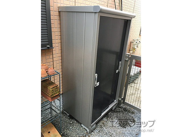 東京都新宿区のの物置・屋外倉庫 エスモ 一般型 1050×750×1959（ESE-1007A） ESE-1007A-SM 施工例