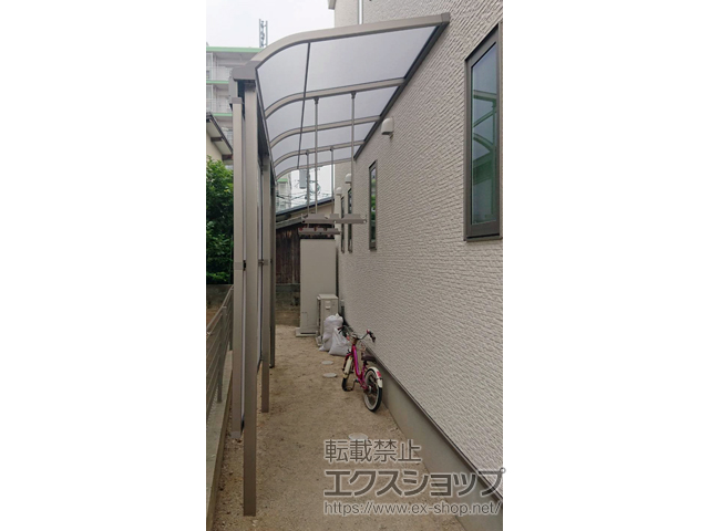 福岡県福岡市ののテラス屋根 スピーネ R型 テラスタイプ 単体 積雪〜20cm対応 施工例