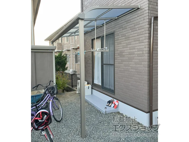 岡山県倉敷市のYKKAPのテラス屋根 ソラリア R型 テラスタイプ 単体 積雪～20cm対応 施工例