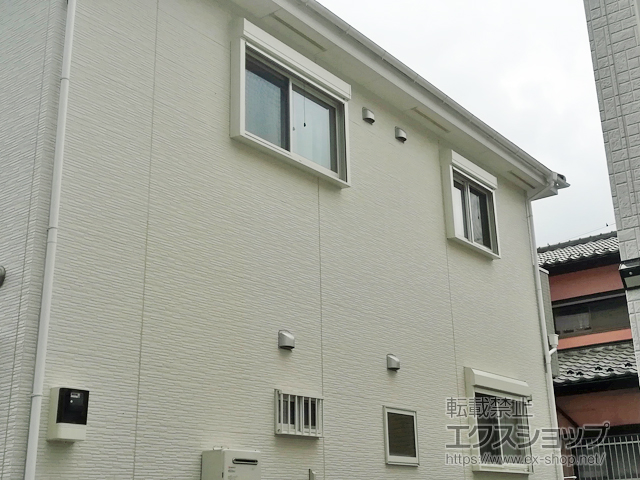 茨城県取手市のLIXIL リクシル（トステム）の窓シャッター 【特注】リフォームシャッター 手動式 標準タイプ 施工例