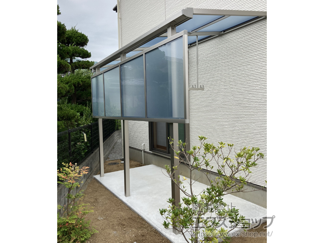 香川県高松市ののテラス屋根 ソラリア F型 テラスタイプ 単体 積雪〜20cm対応 施工例