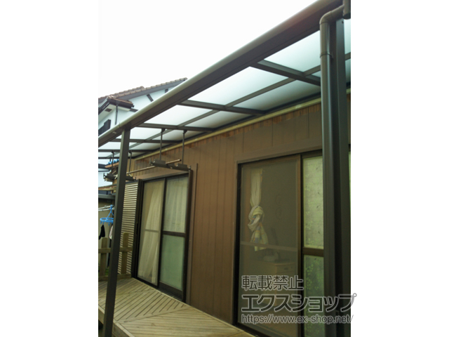 神奈川県横須賀市ののテラス屋根 スピーネ F型 テラスタイプ 単体 積雪〜20cm対応 施工例