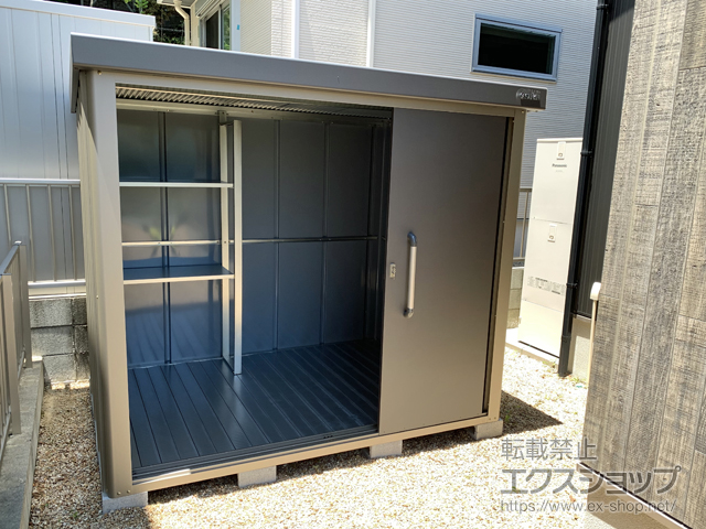 三重県津市のの物置・屋外倉庫 エスケーエイト SK8-100 一般型 2200×1600×1940 SK8-100-GK 施工例