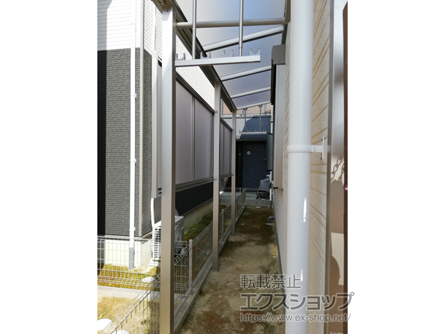 三重県四日市市ののテラス屋根 ソラリア F型 テラスタイプ 単体 積雪〜20cm対応 施工例