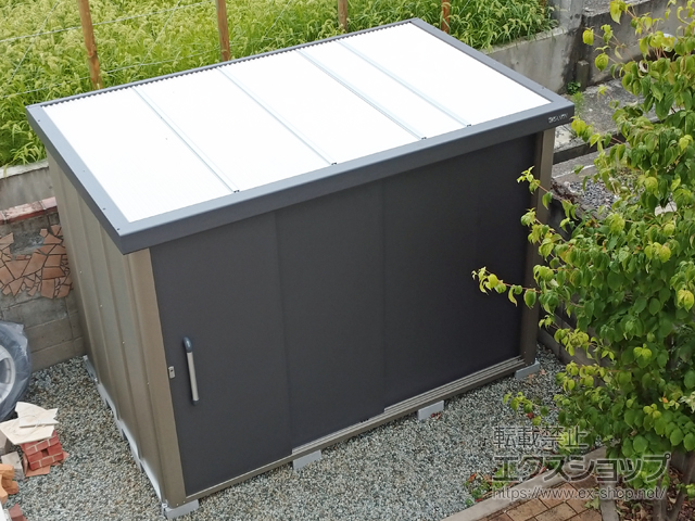 山形県山形市のの物置・屋外倉庫 エスケーエイト SK8-130 一般型 2600×1600×1940（SK8-130） SK8-130-GK 施工例