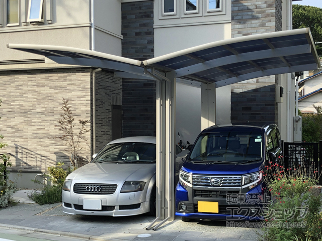 大阪府吹田市ののカーポート レイナポートグラン Y合掌　積雪〜20cm対応 施工例