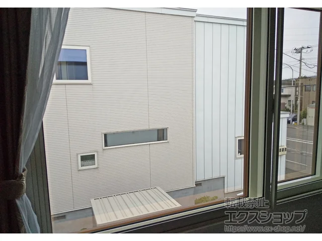 北海道恵庭市のLIXIL リクシル（トステム）の内窓（二重窓・二重サッシ） インプラス ダストバリア仕様 引違い窓 変則2枚建（逆勝手） 施工例