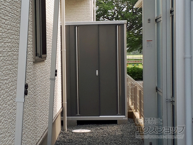 茨城県龍ケ崎市のの物置・屋外倉庫 シンプリー 一般型 2160×755×1903 MJX-217E-PG 施工例