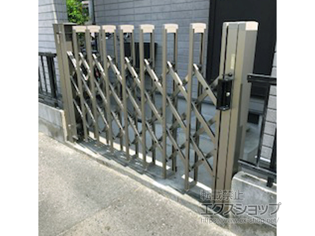 大阪府富田林市ののカーゲート トリップゲートII N型 ノンキャスター 片開き 20S 施工例