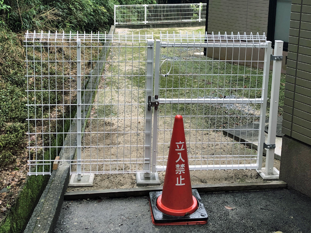 佐賀県佐賀市ののフェンス・柵 メッシュフェンス G10 自由柱施工 施工例