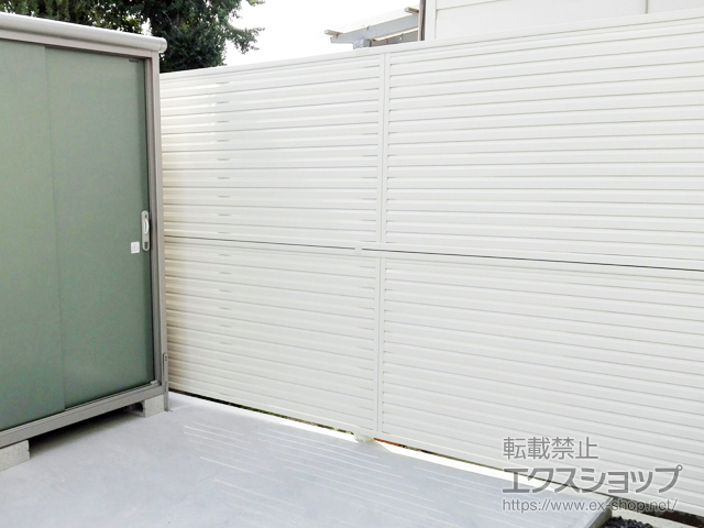 愛媛県松山市ののフェンス・柵 ミエーネフェンス 目隠しルーバータイプ 2段支柱 自立建て用 施工例