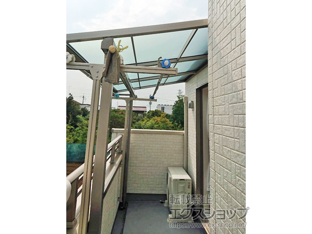 東京都国分寺市ののテラス屋根 スピーネ F型 屋根タイプ 単体 積雪〜20cm対応 施工例