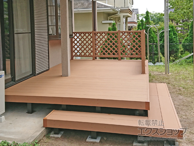 福岡県大野城市ののウッドデッキ リウッドデッキ 200 施工例