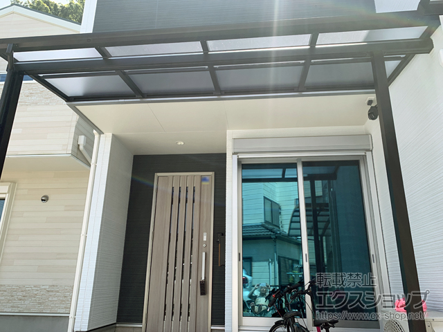 静岡県静岡市ののテラス屋根 ソラリア F型 テラスタイプ 単体 積雪〜20cm対応 施工例