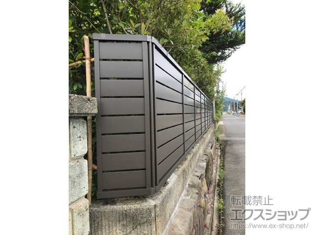 兵庫県豊岡市ののフェンス・柵 フェンスAB YS3型 横スリット3 フリーポールタイプ 施工例