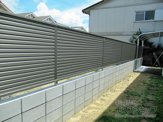 大阪府枚方市ののフェンス・柵 ミエーネフェンス 目隠しルーバータイプ 自由柱施工 施工例