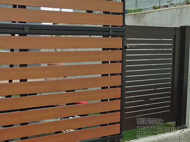 千葉県我孫子市のの門扉 シンプレオ門扉3型 横太格子 片開き 門柱使用 施工例