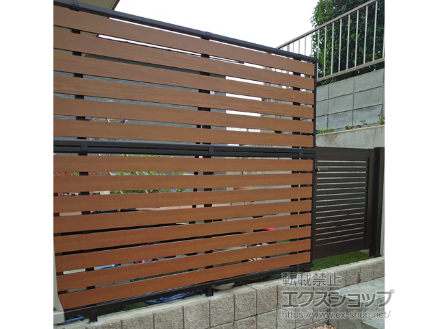 千葉県我孫子市ののフェンス・柵 モクアルフェンス 横板タイプ 2段支柱 ブロック建て用 施工例