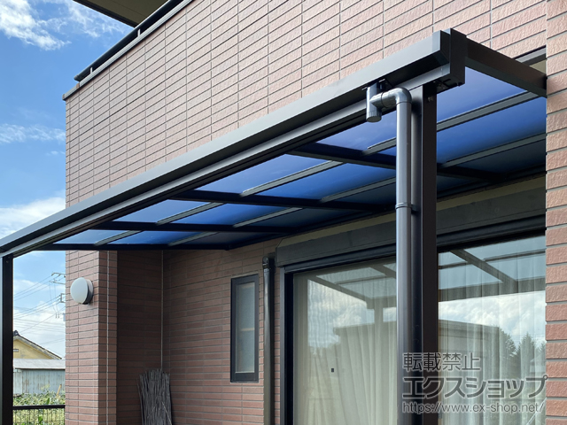 埼玉県深谷市ののテラス屋根 ソラリア F型 テラスタイプ 単体 積雪〜20cm対応 施工例