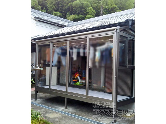 和歌山県橋本市ののテラス囲い・サンルーム サニージュ F型 床納まり ランマ無 積雪〜20cm対応 施工例
