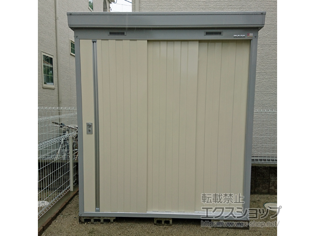 福岡県福岡市のの物置・屋外倉庫 ネクスタ 一般型 1790×950×2020 NXN-17S-FW 施工例