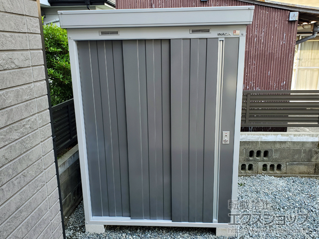 静岡県三島市のの物置・屋外倉庫 ネクスタ 一般型 1530×1370×2020（NXN-20S） NXN-20S-PG 施工例