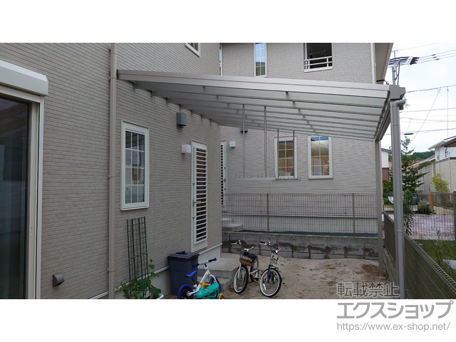 福岡県福岡市ののテラス屋根 ソラリア F型 ビッグサイズ 単体 積雪〜20cm対応 施工例