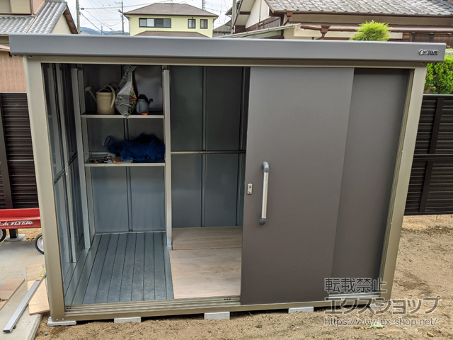 香川県木田郡三木町のの物置・屋外倉庫 エスケーエイト SK8-130 一般型 2600×1600×1940 SK8-130-GK 施工例