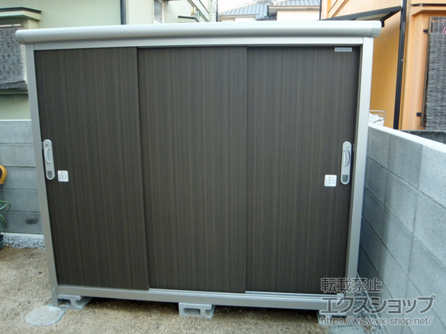 愛媛県松山市のの物置・屋外倉庫 エスモ 一般型 1797×750×1501（ESE-1807E） ESE-1807E-DW 施工例